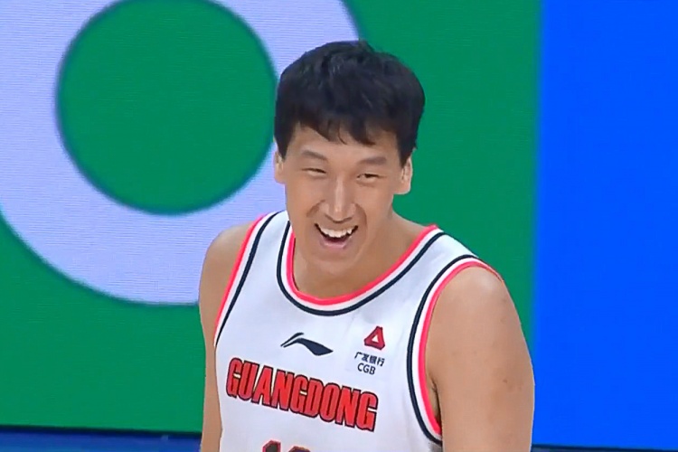  高炮臺開火！杜潤旺10中8&三分6中5砍下全隊第二高的21分