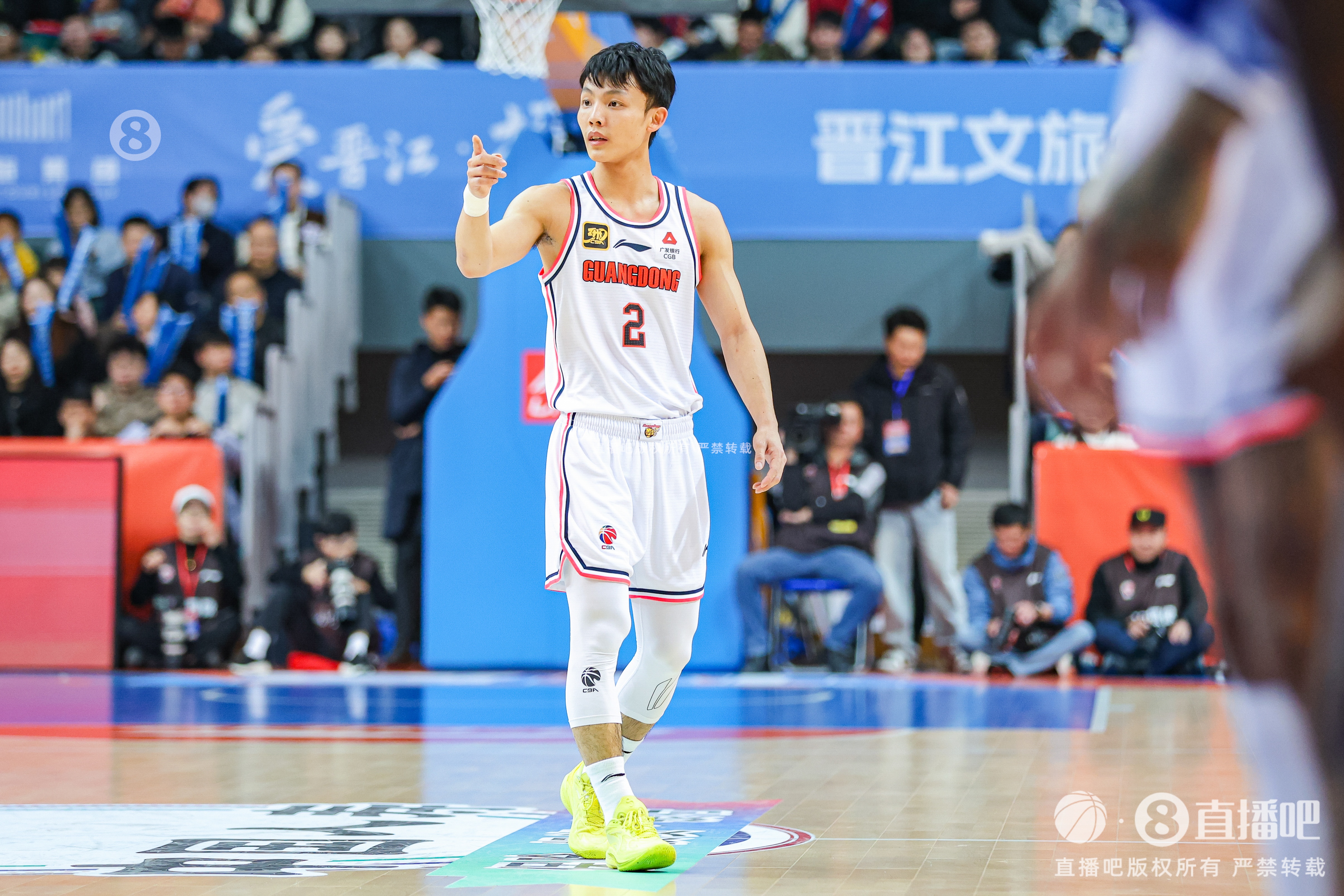  徐杰：身高不是打籃球的唯一標準 努力、勤奮、自律也是天賦